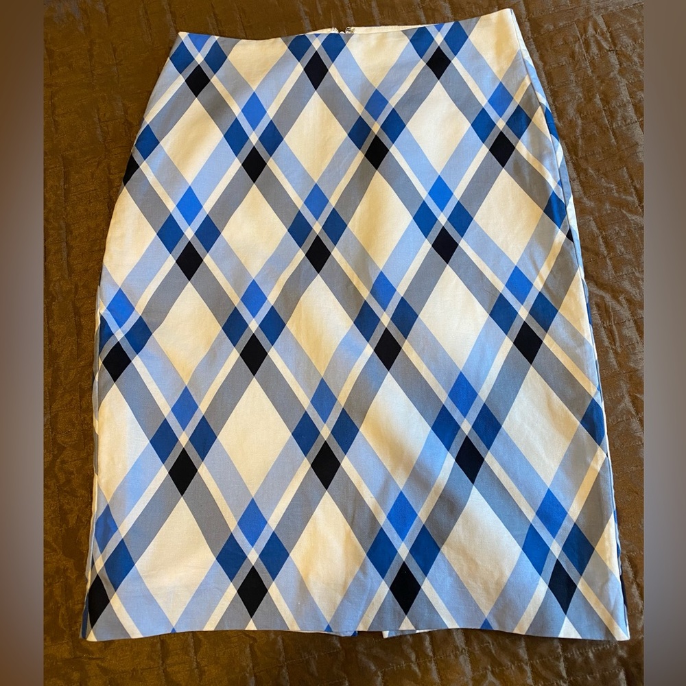 Ann Taylor fully lined pencil skirt